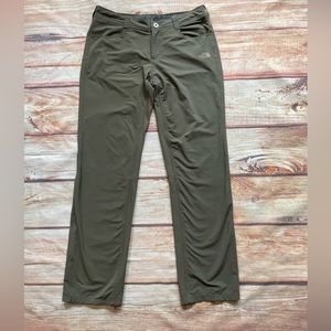 ❤️SOLD❤️The North Face Hiking Pants Nylon Lightweight Taupe Tan Women’s Size 6